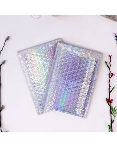 #000 Holographic Poly Bubble Mailers: 4.25x8 Bubble Pak Brand